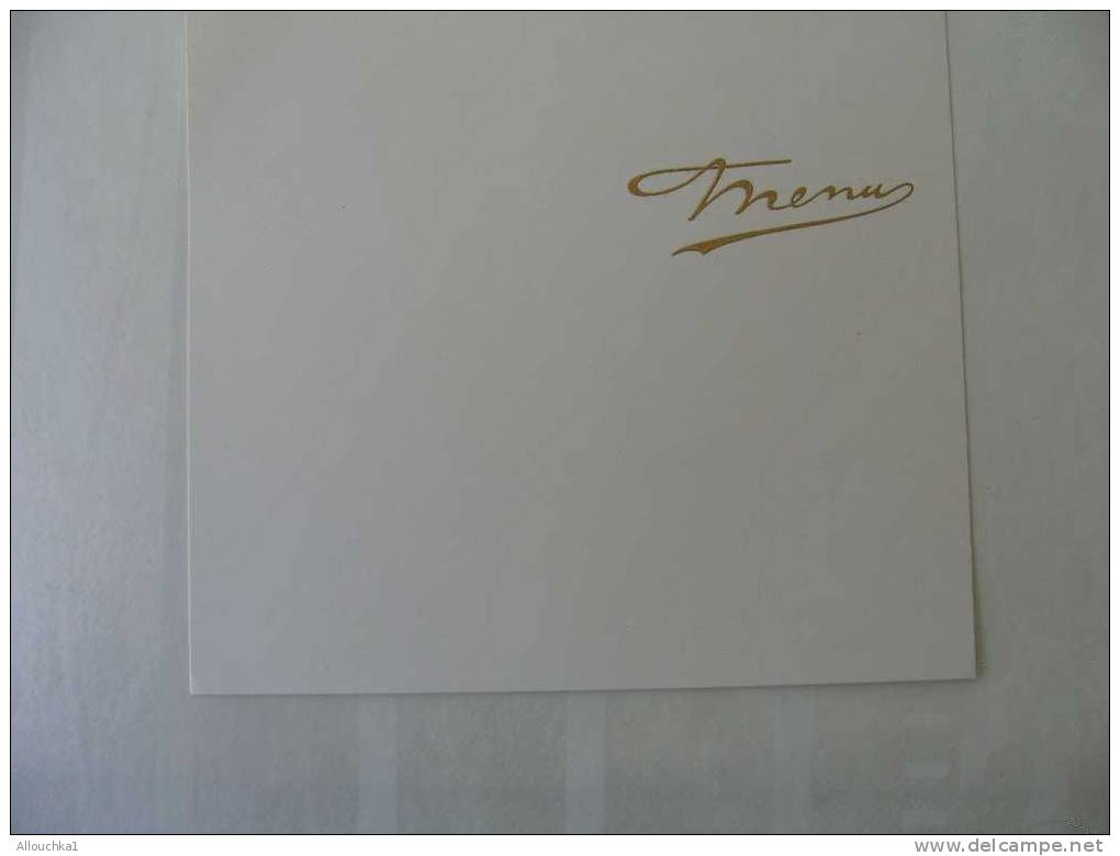 MENU VIERGE  A REMPLIR MOT MENU EN RELIEF COULEUR "OR" - Menus