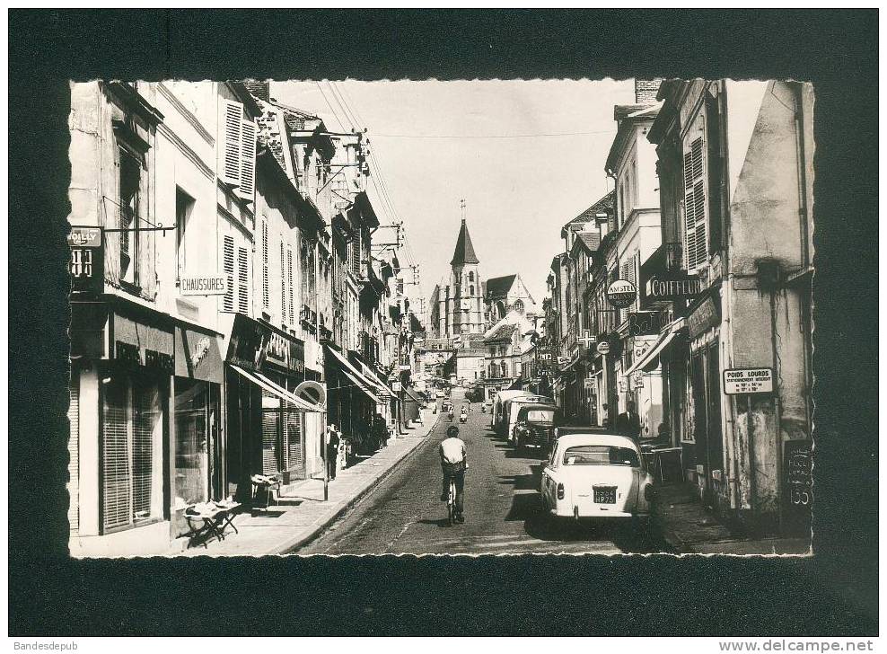 CPSM - Clermont ( Oise 60) - Rue De La République ( Commerce Automobile Dont Peugeot 403 ... Editions M.C.format CPA) - Clermont