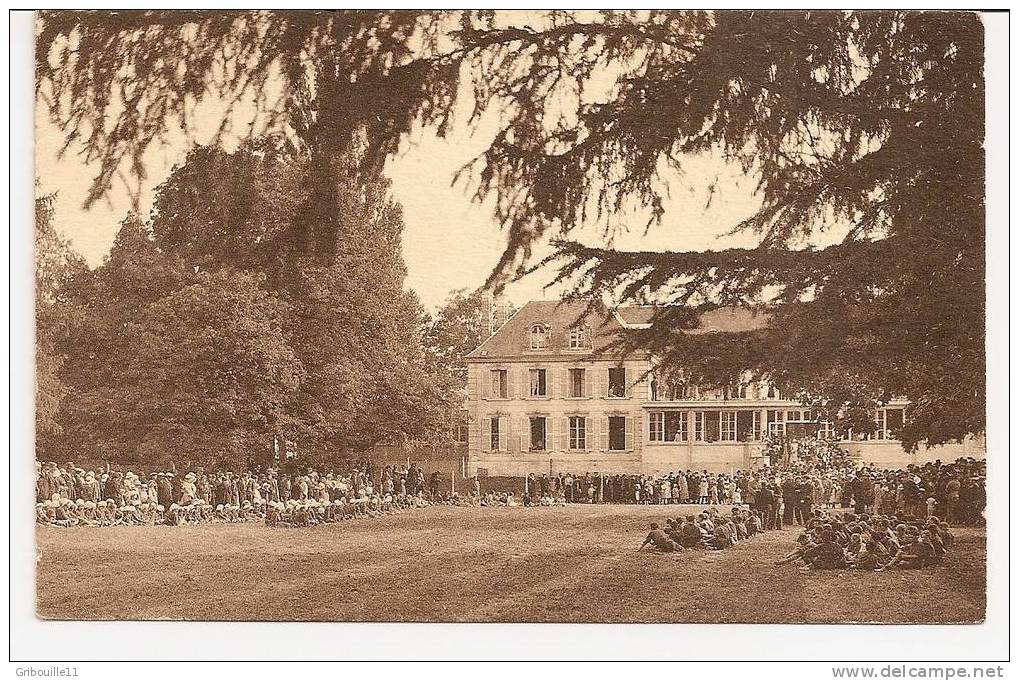 BRETEUIL SUR ITON   -  ** COLONIE SCOLAIRE Du XVIIè AR. De Paris - VUE SUR LE PARC ** -  Editeur : Impr. O.LIVA De Paris - Breteuil