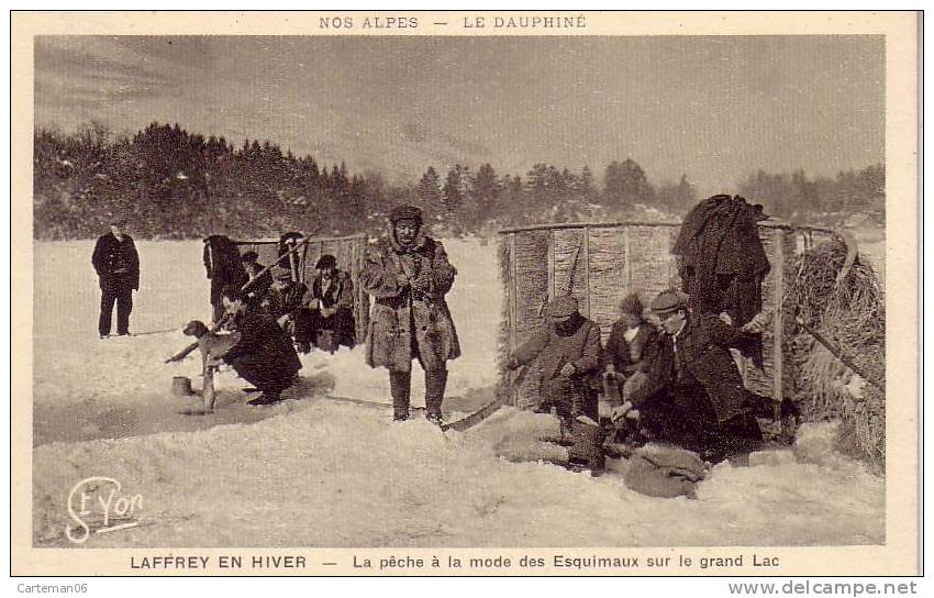 38 - Laffrey En Hiver - La Pêche à La Mode Des Esquimaux Sur Le Grand Lac - Laffrey