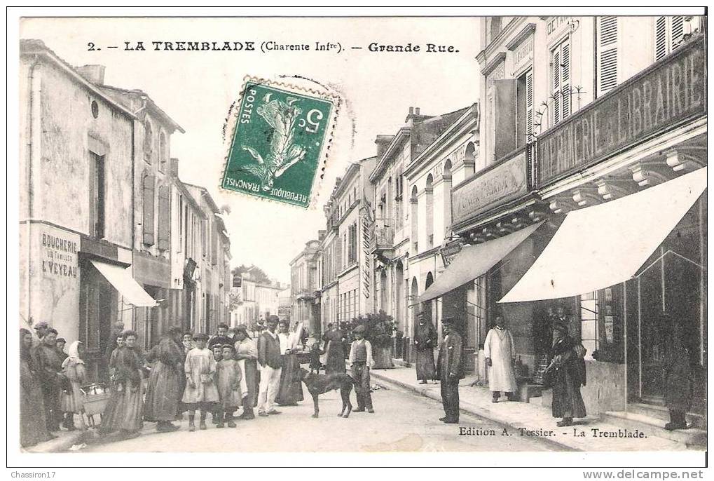 17 -    LA TREMBLADE -  Grande Rue   - Animée : Boucherie - Magasin De CP - Café Du Commerce... - La Tremblade