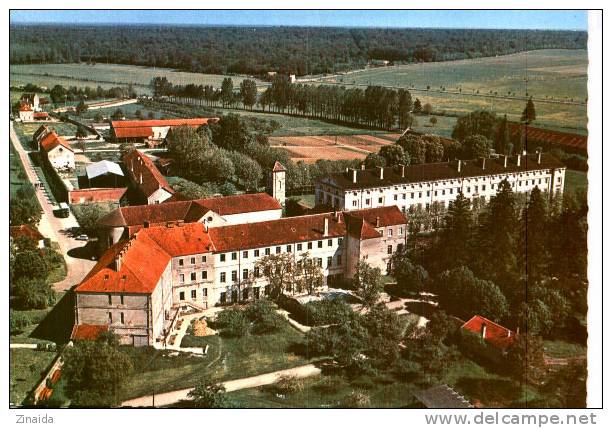 CARTE POSTALE DE NUITS ST-GEORGES - ABBAYE DE ND DE CITEAUX - Nuits Saint Georges