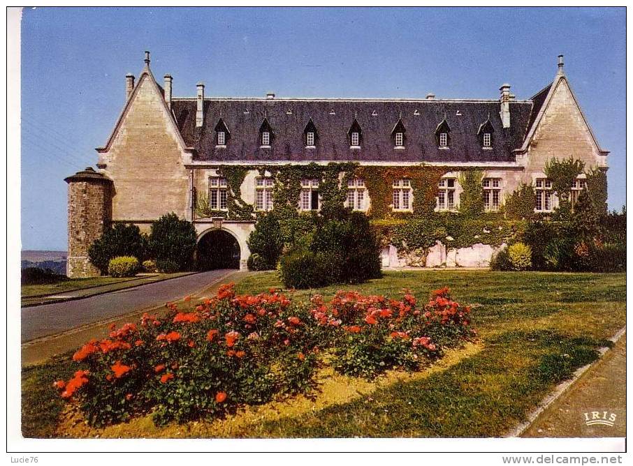 MONTDIDIER - L´Ancien Prieuré   - Hôtel Des Finances Depuis  1966) - Montdidier