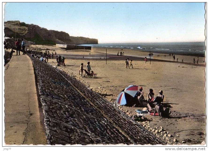 CPSM14-013 - VIERVILLE-SUR-MER - LA PLAGE - Autres & Non Classés