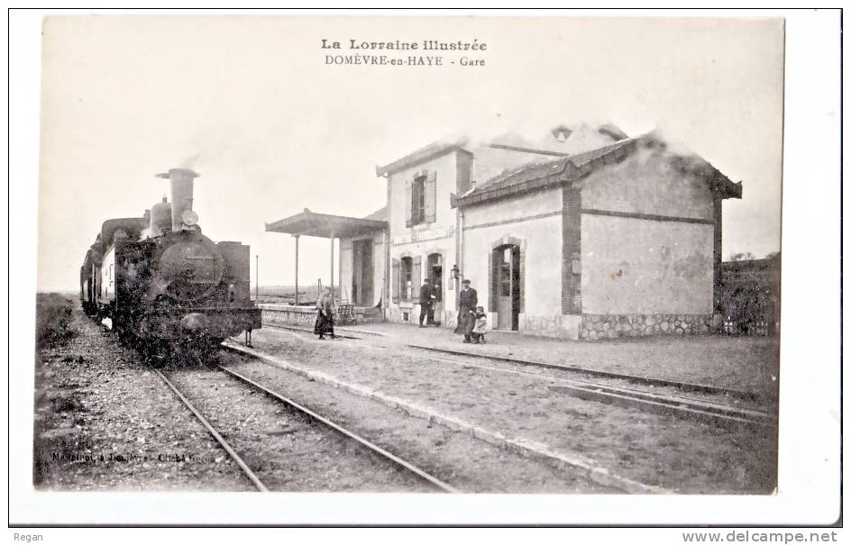 CPA---54---DOMEVRE-EN-HAY E  ----GARE-----RAILS----TRA IN---GROS  PLAN- - Domevre En Haye