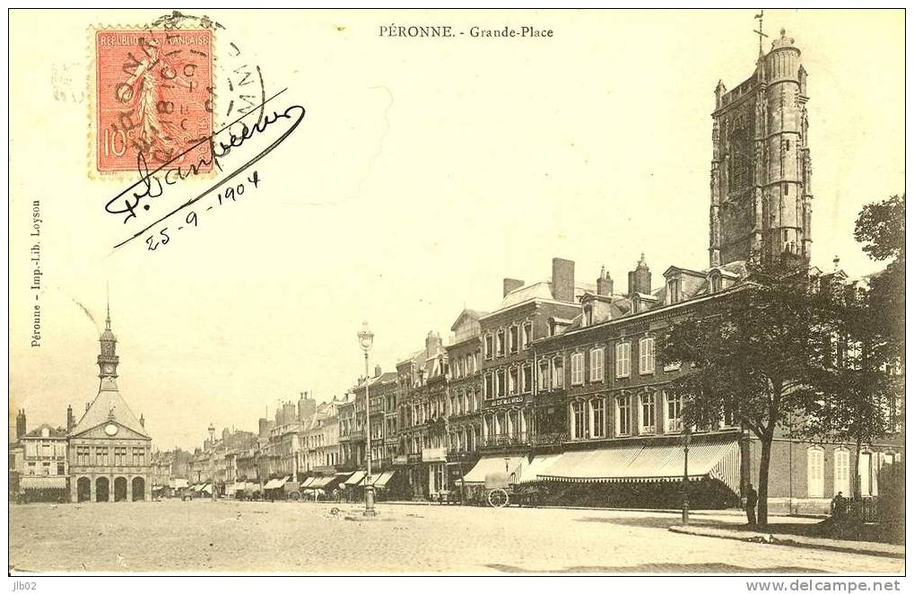 Péronne  - Grande Place - Peronne