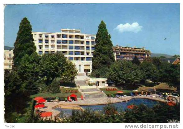 01 DIVONNE LES BAINS La Grand Hotel Du Golf Et Sa Piscine (Joanny Corlier Archit.) - Divonne Les Bains