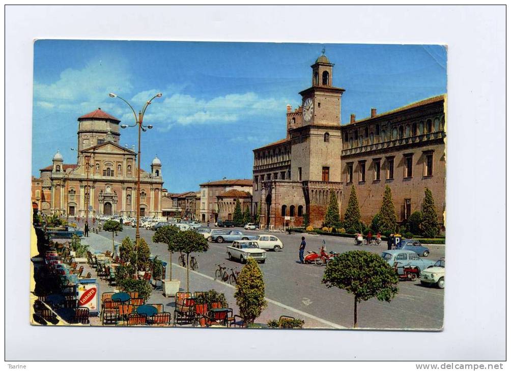 Italie - Carpi Piazza Martini - Carpi