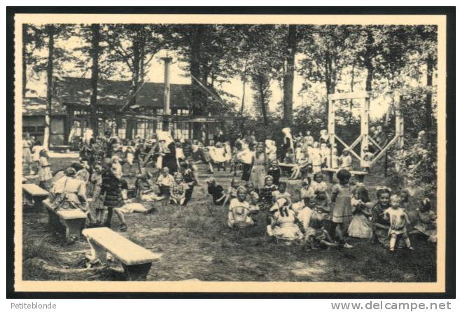 (C2) - Ravels O.L. Vrouw Van De Kempen-Open-lucht-school Voor Zwakke Meisjes-Een Speelplein In Het Park - Ravels