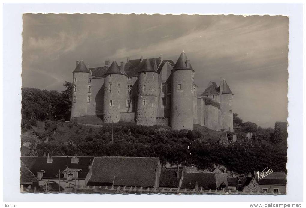 37 - Le Chateau De LUYNES - Luynes