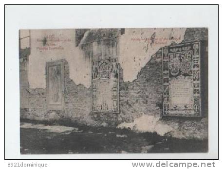 Lo - Loo Ruines - Interieur De L'eglise Pierres Tontbales - Worldwar 1 Guerre 1914-18 - Lo-Reninge