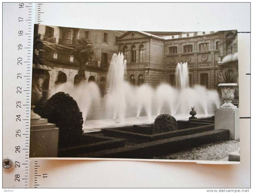 Pamplona - Diputación Jardín - Espana    Cca 1950´s    VF   D25447 - Navarra (Pamplona)