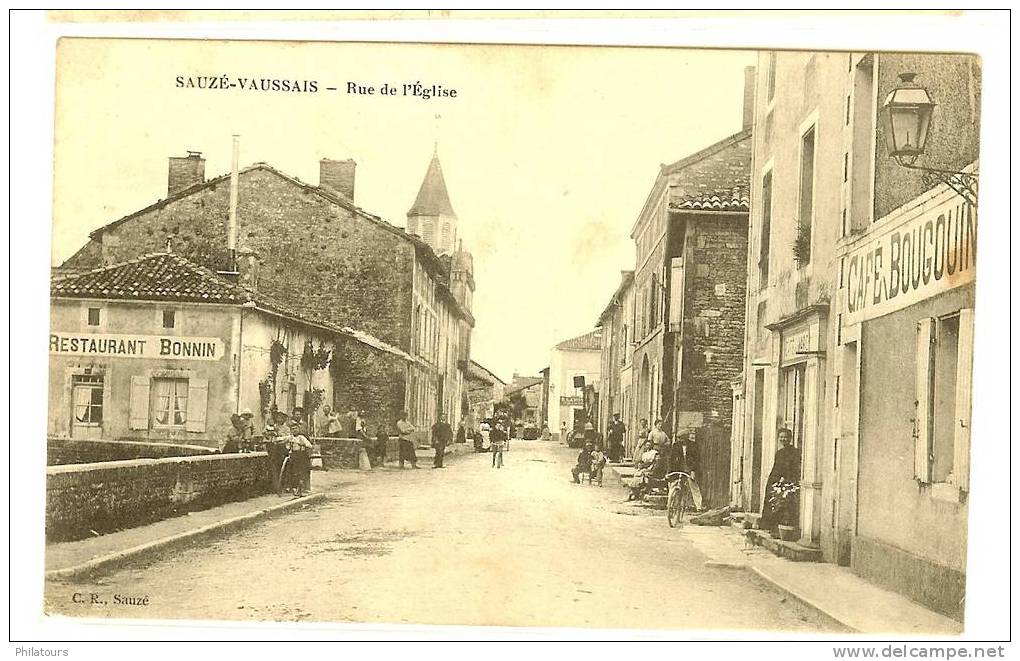 Rue De L'Eglise - Sauze Vaussais