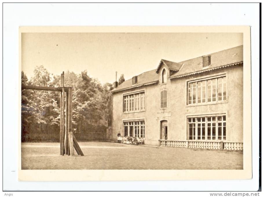 CPA---54---- Mont Saint Martin-----ECOLE    MATERNELLE - Mont Saint Martin