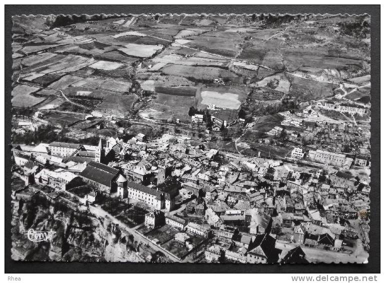 05 Embrun Village Perche Vue Aerienne    D05D  K05046K  C05046C RH024082 - Embrun