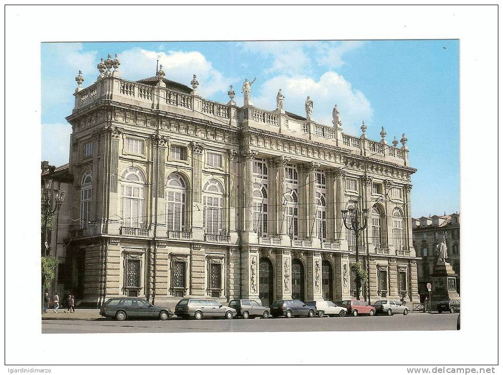 TORINO - Piazza Castello E Palazzo Madama - ANIMATA/AUTO - Nuova. Non Viaggiata - In Ottime Condizioni - DC1789. - Palazzo Madama