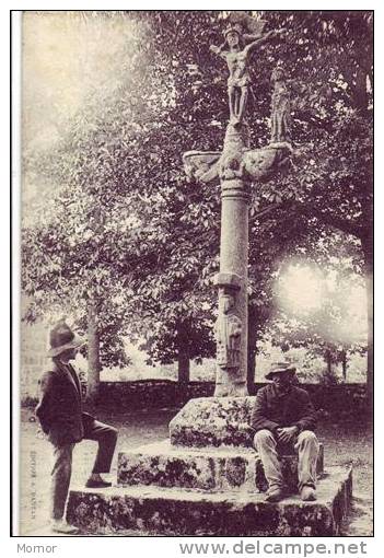 Le Vieux Calvaire De L'Eglise De Perguet - Ergué-Gabéric