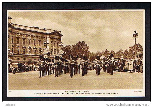 Raphael Tuck Military Royalty Postcard The Guards Band "Changing The Guard" Buckingham Palace London - Ref B150 - Buckingham Palace