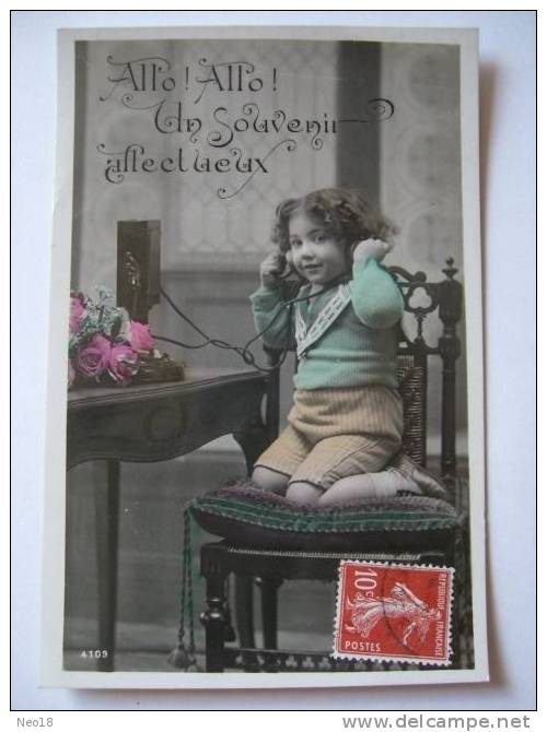 Petit Fille, Small Girl Telephone - Autres & Non Classés