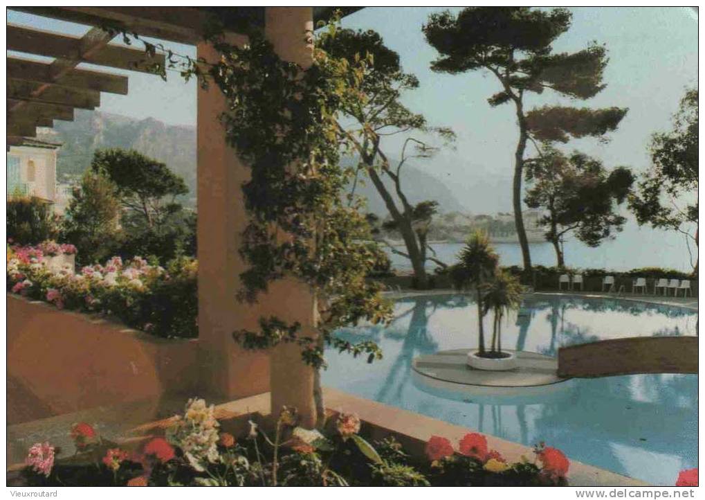 CPSM. CRPCEN RESIDENCE DELCLOY A SAINT JEAN CAP FERRAT. LA PISCINE A L'AUBE. - Saint-Jean-Cap-Ferrat