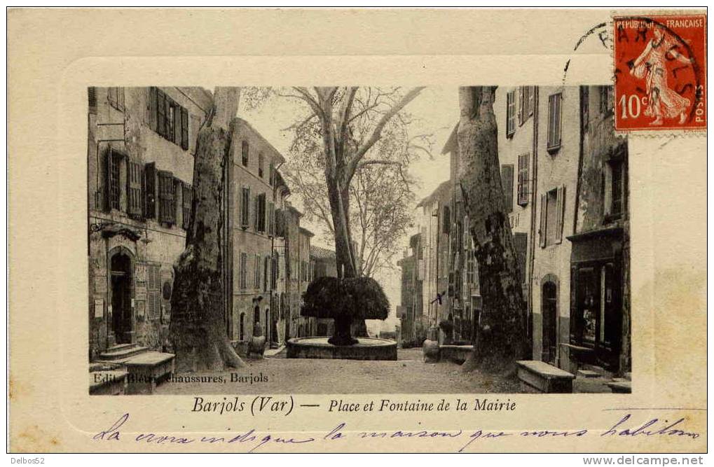 Barjols - Place Et Fontaine De La Mairie - Barjols