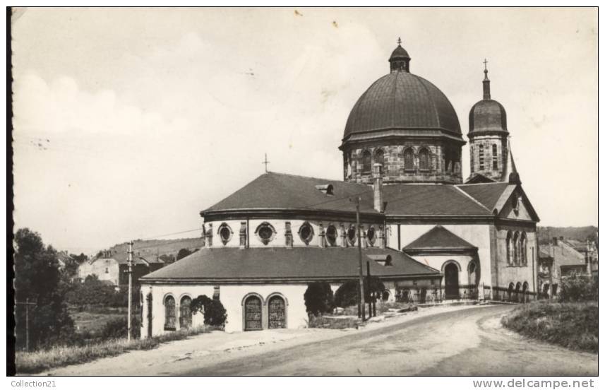 CREUTZWALD ... EGLISE CATHOLIQUE - Creutzwald