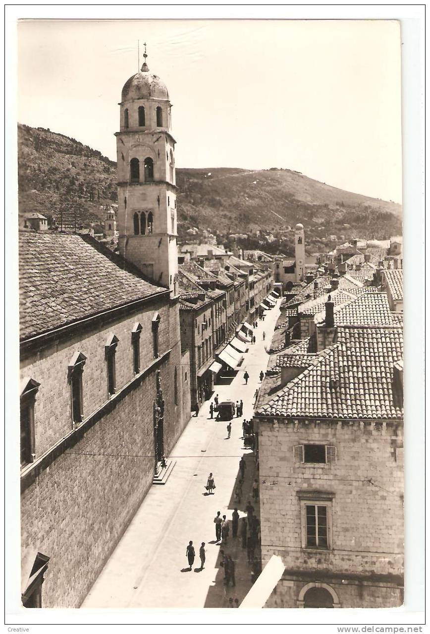 DUBROVNIK . - Yugoslavia