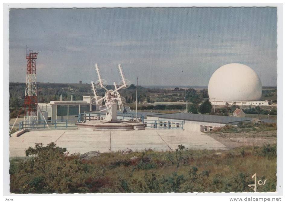 PLEUMEUR BODOU. MX 7021. LE RADÔME. STATION DE TELECOMMUNICATION SPATIALES - Pleumeur-Bodou