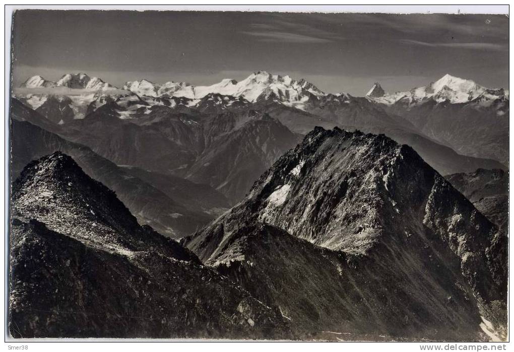 Biick Vom Eggishorn Auf Bettmerhorn - Horn