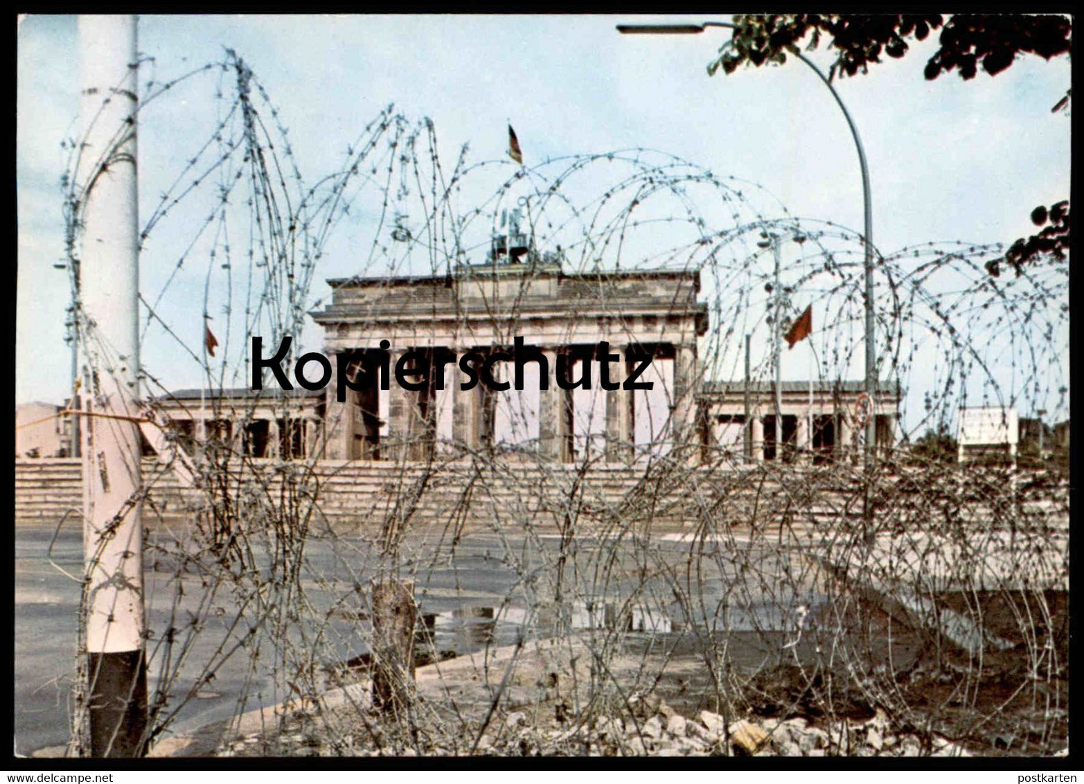 ÄLTERE POSTKARTE BERLIN  BRANDENBURGER TOR BERLINER MAUER CHUTE DU MUR WALL STACHELDRAHT Barbwire Barbelé Cpa Postcard - Muro Di Berlino