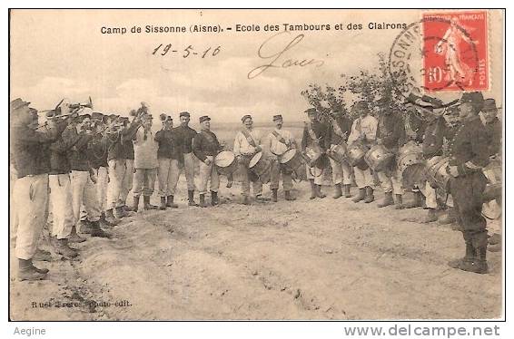 MUSIQUE -musiciens Et Instruments - Ref Mk  193-camp De Sissonne -ecole Des Tambours Et Clairons - Bon Etat - Musique Et Musiciens