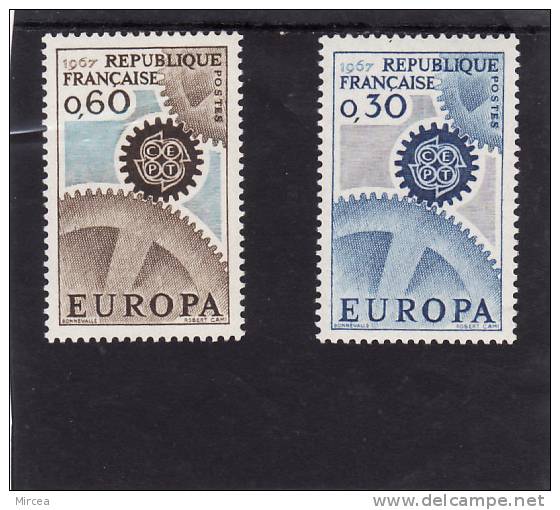 France , Yv.no.1521/2 , Neuf** - 1967