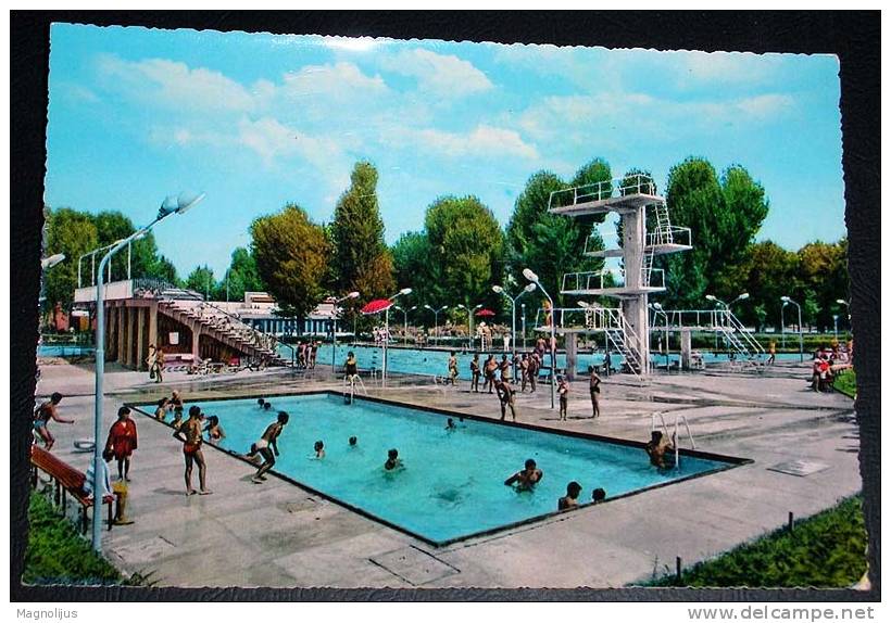 Sport,Swimming,Swimming Pool,Italy,Mantova,Jumping,People,postcard - Table Tennis