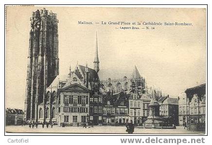 Mechelen: La Grand´Place Et La Cathédrale Saint-Rombout - Malines