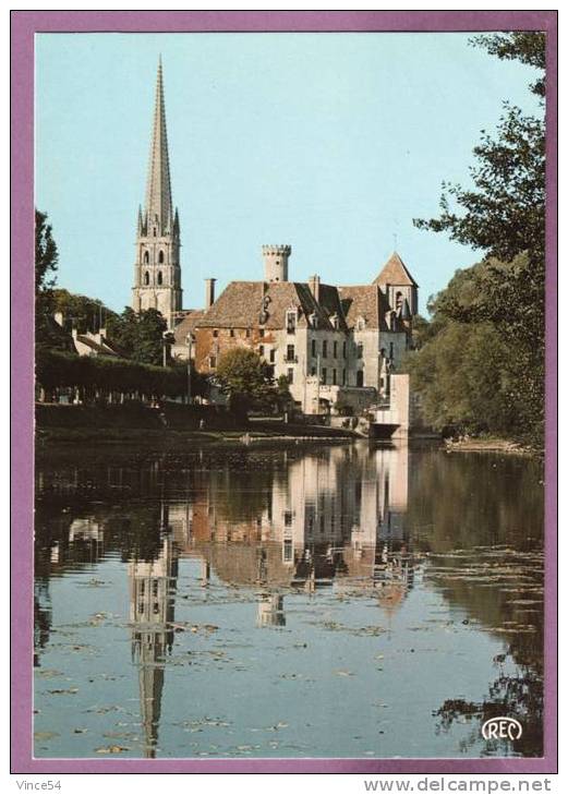 SAINT SAVIN SUR GARTEMPE - L´Eglise XIe Et XIIe S. Le Château Et La Collégiale XVIIe S. - Saint Savin