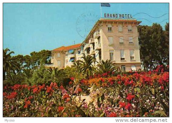 83 ST CYR SUR MER LES LECQUES Plage Grand Hotel - Saint-Cyr-sur-Mer