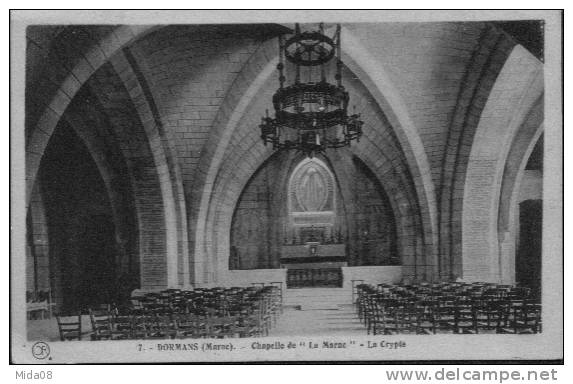 51.DORMANS.  CHAPELLE DE LA MARNE.  LA CRYPTE. - Dormans