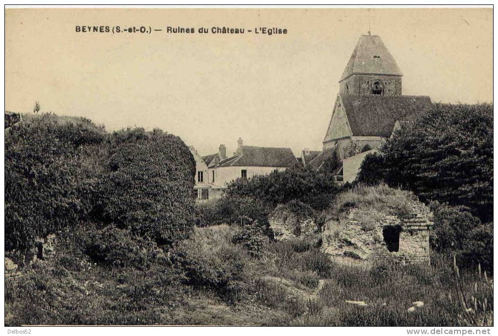 Ruines Du Château - L'Eglise - Beynes