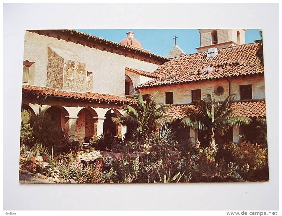 USA - Mission Santa Barbara   Calif.  PU 1963   VF    D27160 - Santa Barbara