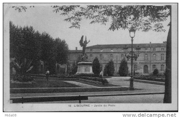 33. SAINT EMILION.  JARDIN DU POILU. - Saint-Emilion