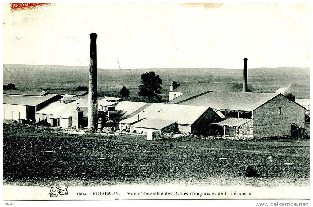 CPA - Puiseaux (45) - Vue D'ensemble Des Usines D'engrais Et De La Féculerie - Puiseaux