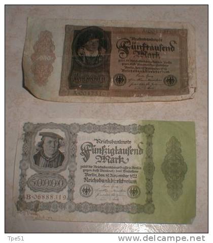 2 Billets De Monnaie Allemande Datés 1922 - 1939-45