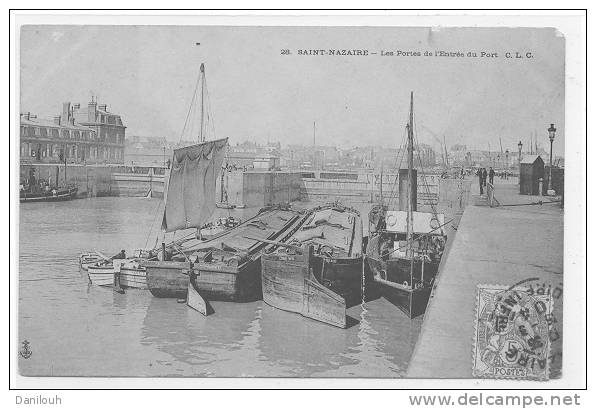 44 / FL / SAINT NAZAIRE, Les Portes De L'entrée Du Port, C.L.C. N° 28 ** - Saint Nazaire