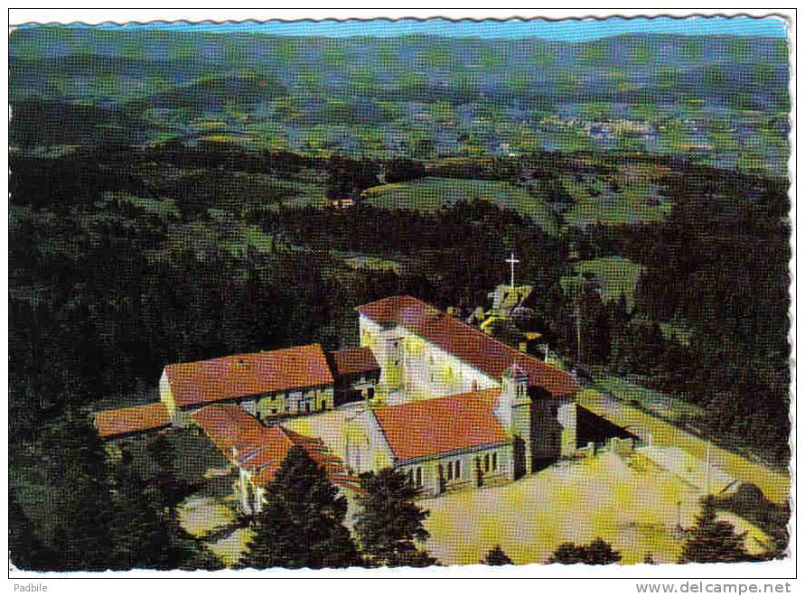 Carte Postale  42. Noiretable  Notre-dame-de-l'Hermitage Et La Croix De Peyrotine  Vue D'avion Trés Beau Plan - Noiretable