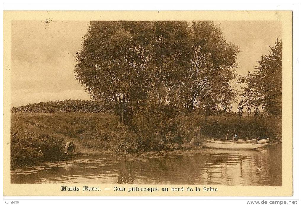 Cp 27 MUIDS Coin Pittoresque Au Bord De La Seine ( Lavandière, Barque) - Muids