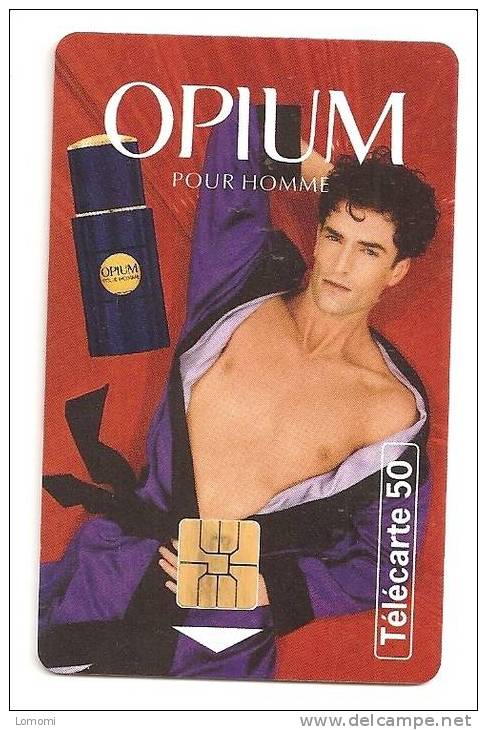 OPIUM De YVES SAINT LAURENT -  Année   . 1995  . RARE  . 1 Scan.. - Perfume