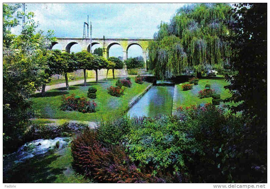 Carte Postale  45.  Beaugency  Et Le Viaduc Trés Beau Plan - Beaugency