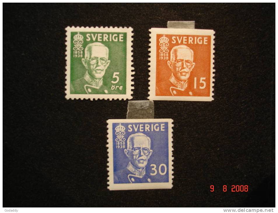 Sweden 1938  80th Gustav V 3 Values   SG208/10  MH - Ongebruikt