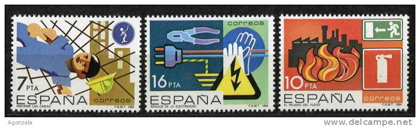 SERIE TIMBRES ESPAGNE NOUVEAUX 1984 PRÉVENTION DE RISQUES DE TRAVAIL - TOMBÉES - ÉLECTRICITÉ - FEU - Accidents & Road Safety