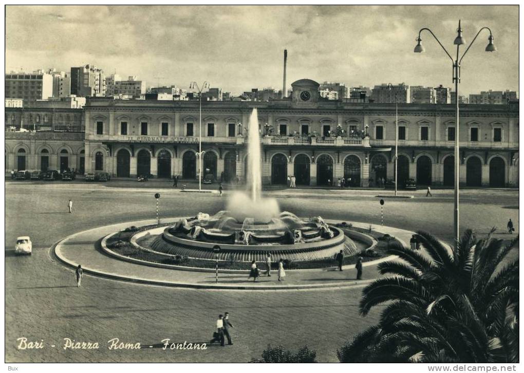 BARI STAZIONE  PUGLIA VIAGGIATA COME DA FOTO ITALY ITALIE - Bari